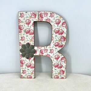 Ashland Rustic Floral R Wall Decor